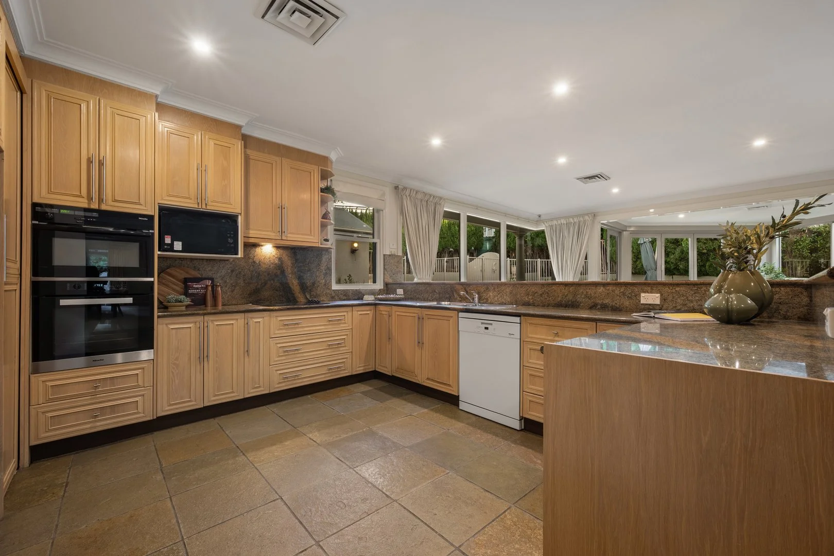 Photo of 126 Schlich Street, Yarralumla ACT 2600