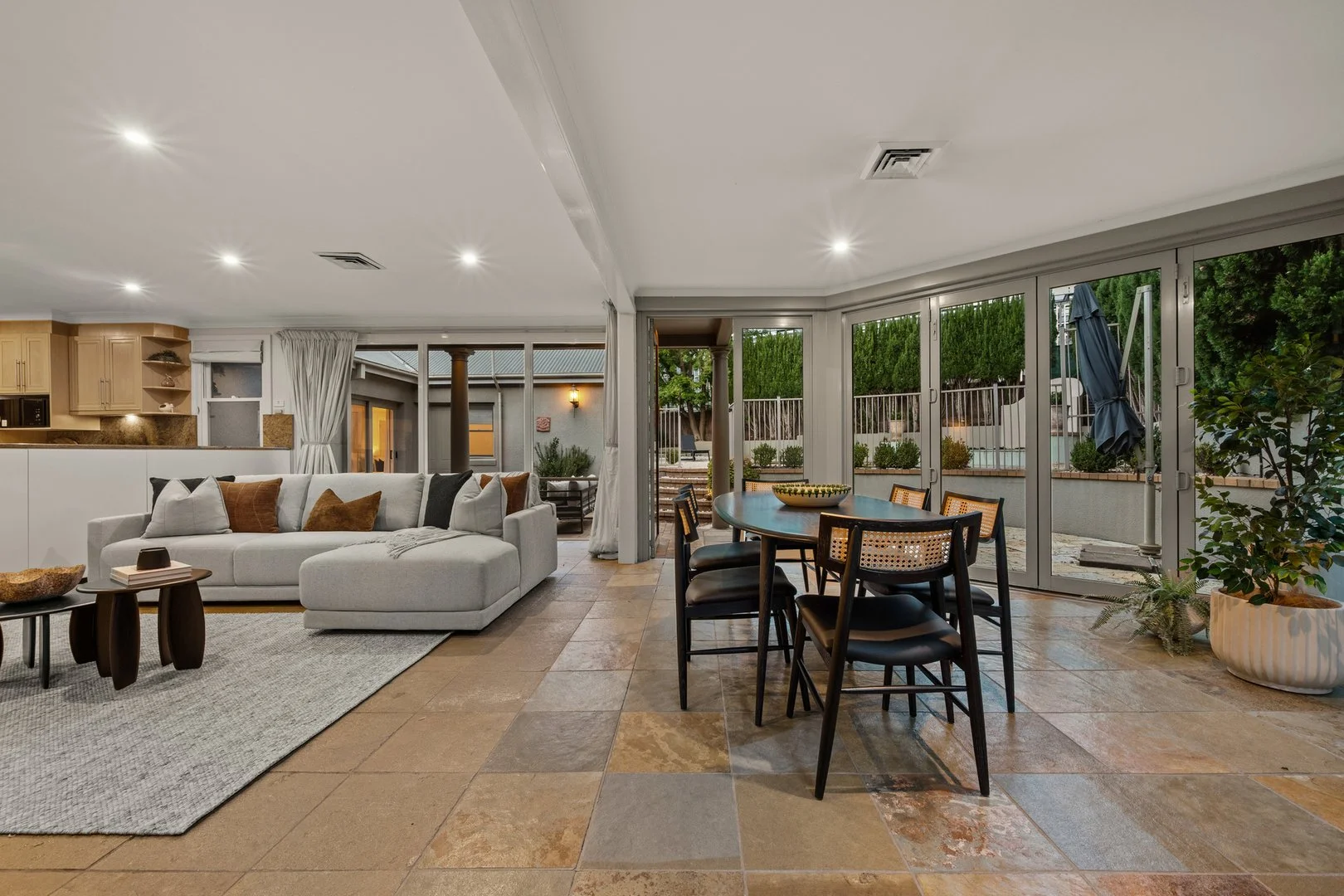 Photo of 126 Schlich Street, Yarralumla ACT 2600