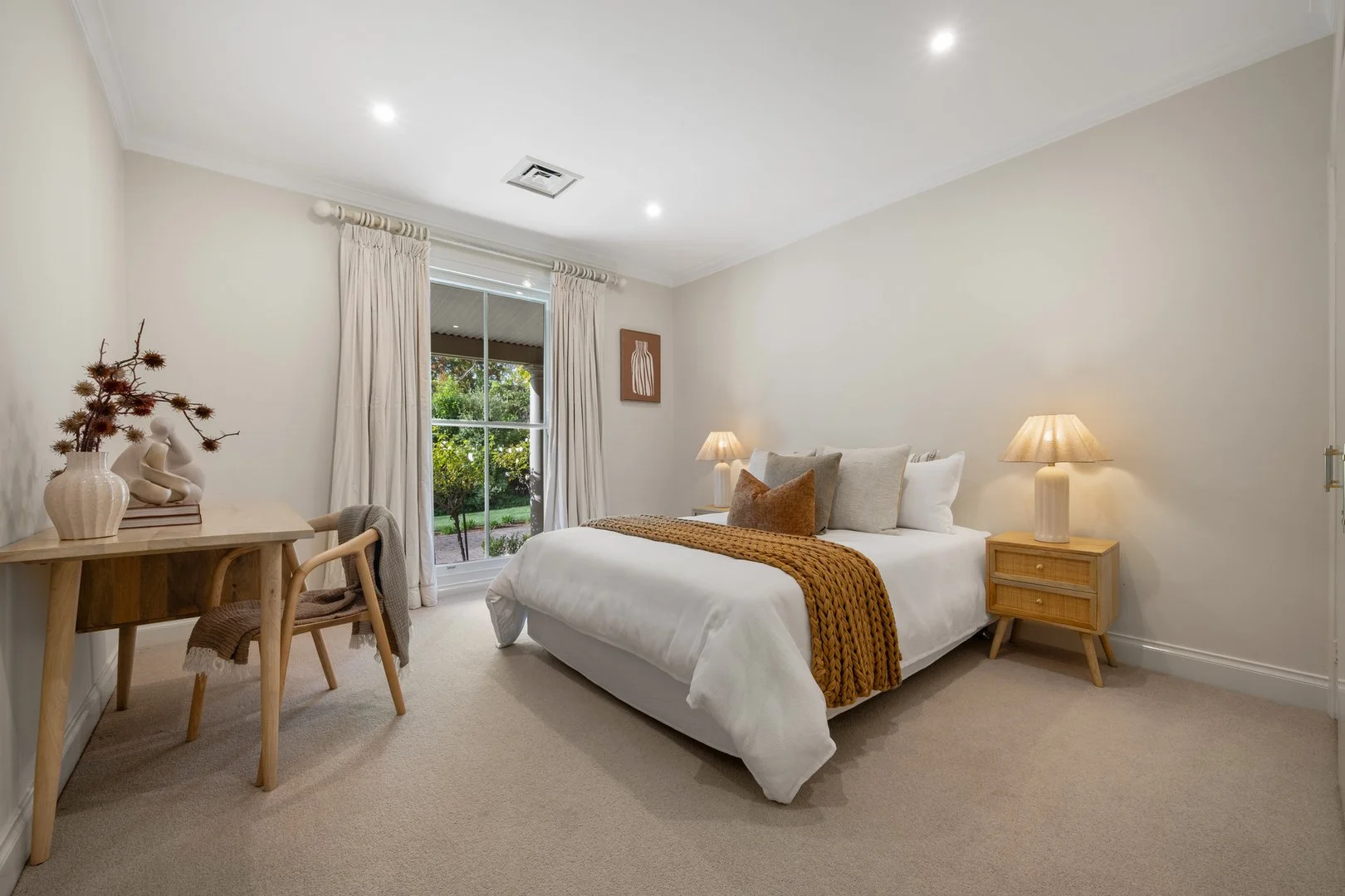 Photo of 126 Schlich Street, Yarralumla ACT 2600