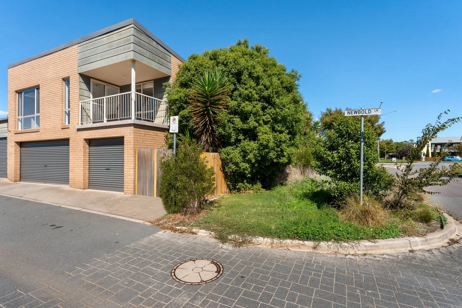 Photo of 2/28 Newbold Lane, Gungahlin ACT 2912