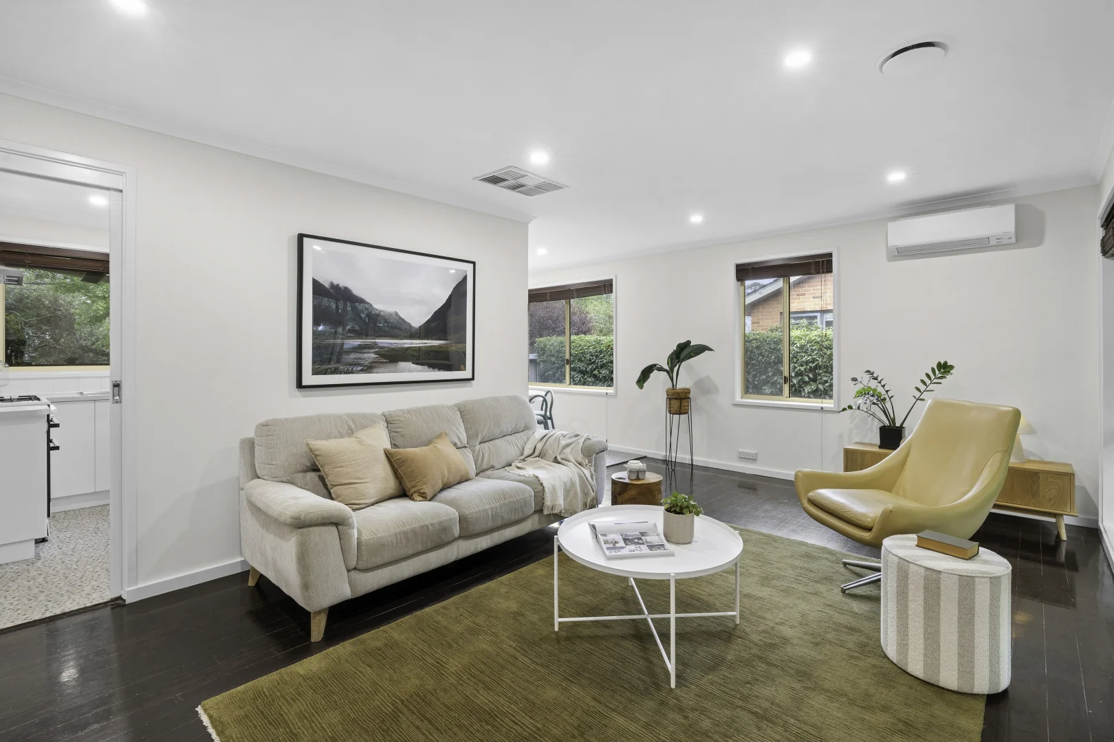 Photo of 8 Harris Street, Hackett ACT 2602