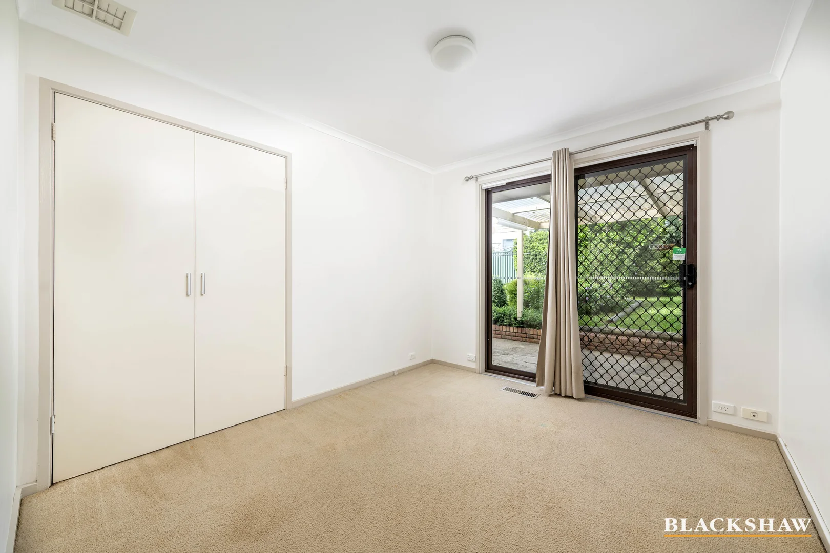 Photo of 6 Spiers Place, Wanniassa ACT 2903