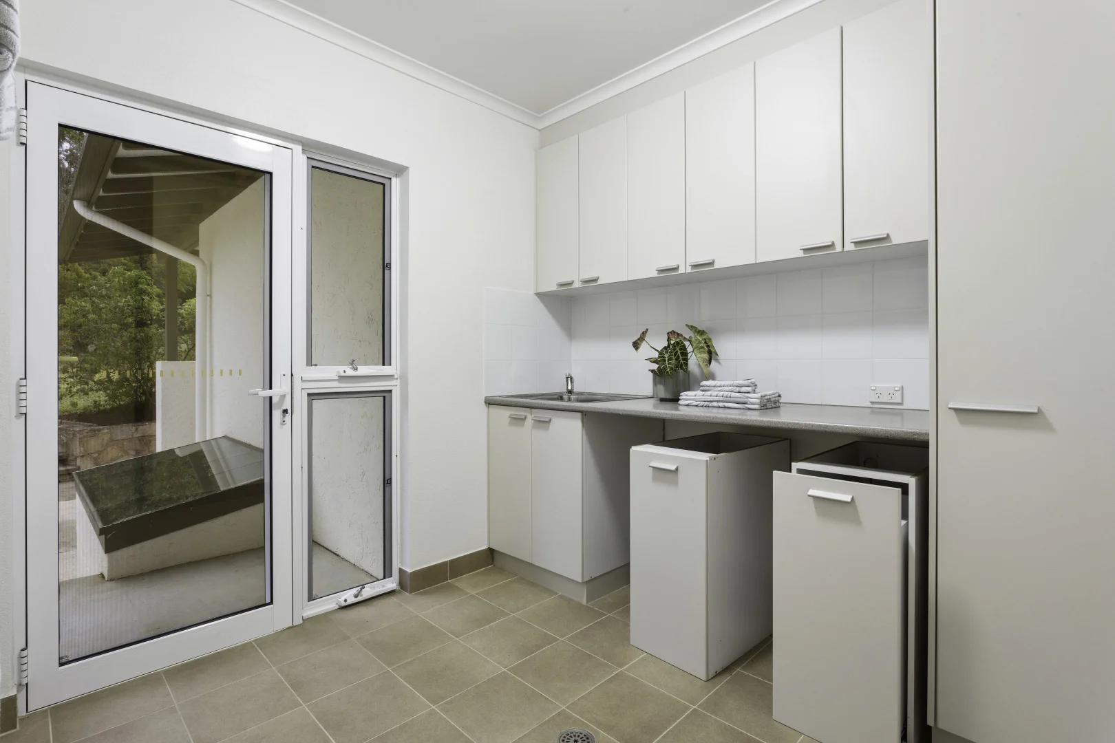 Photo of 83 Endeavour Street, Red Hill ACT 2603