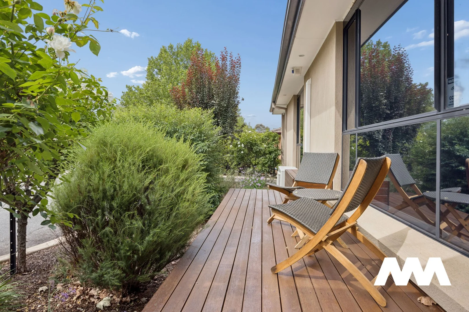Photo of 39 Upton Street, Monash ACT 2904