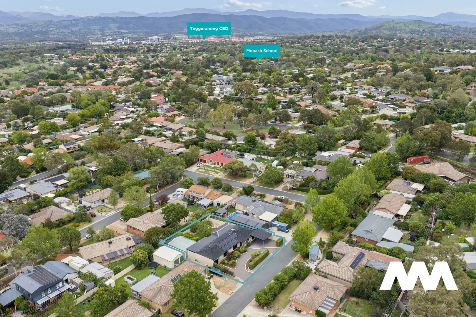 Photo of 39 Upton Street, Monash ACT 2904