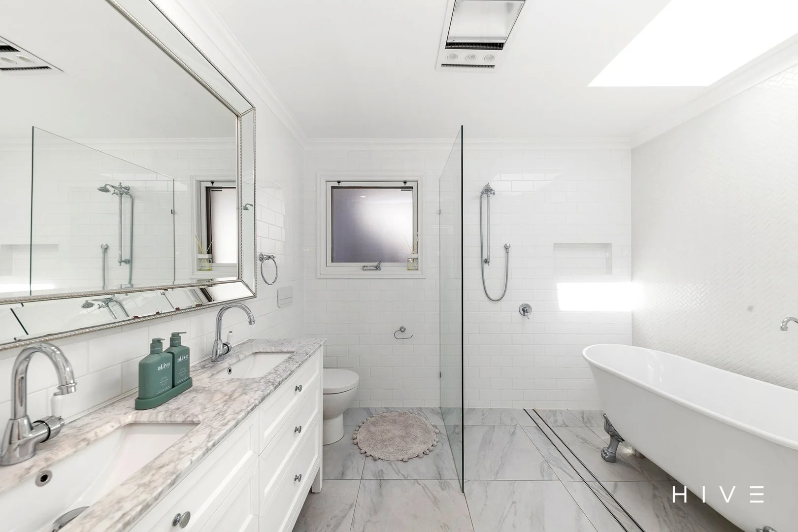 Photo of 4 Johnston Street, Narrabundah ACT 2604