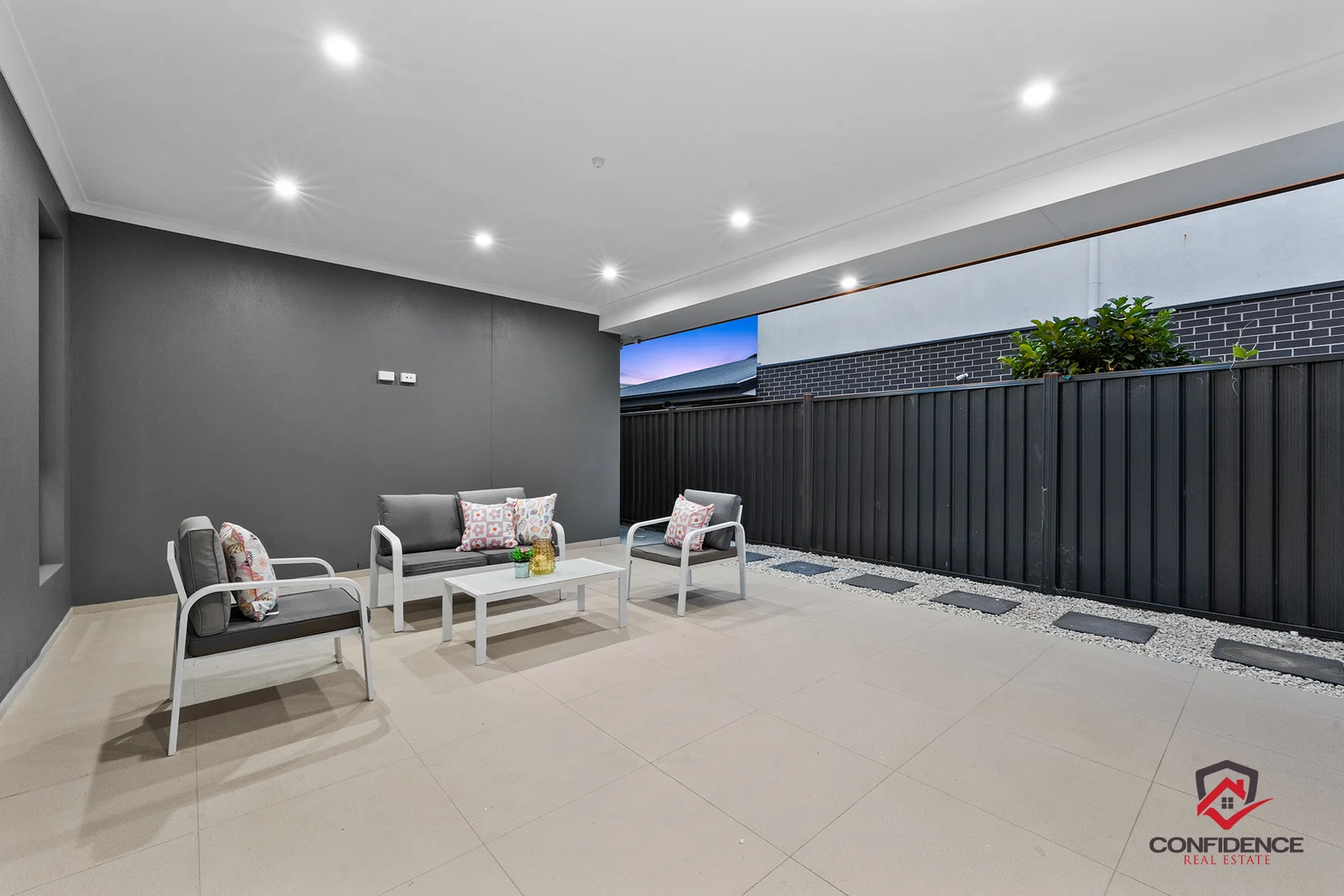 Photo of 11 Booroolong Street, Throsby ACT 2914