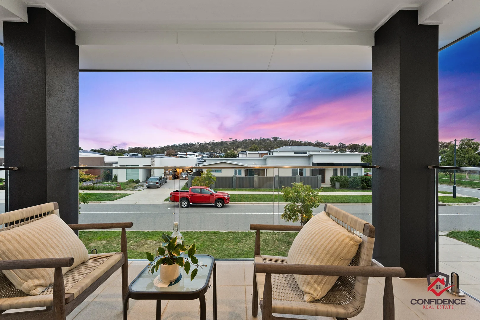 Photo of 11 Booroolong Street, Throsby ACT 2914