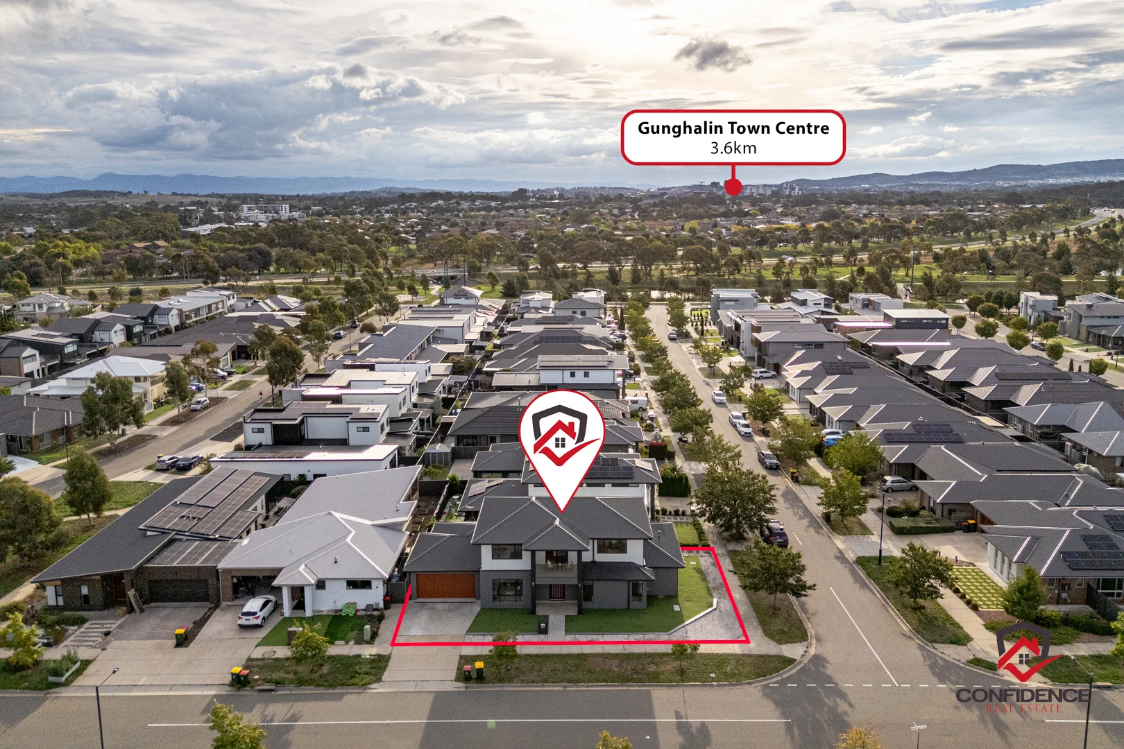 Photo of 11 Booroolong Street, Throsby ACT 2914