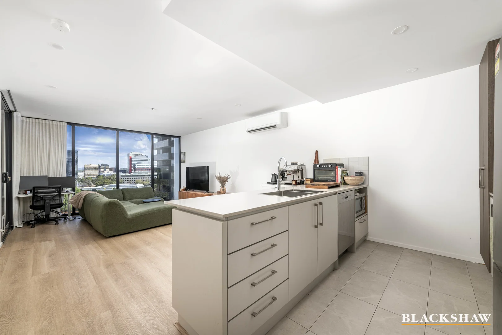 Photo of 94/11 Irving Street, Phillip ACT 2606