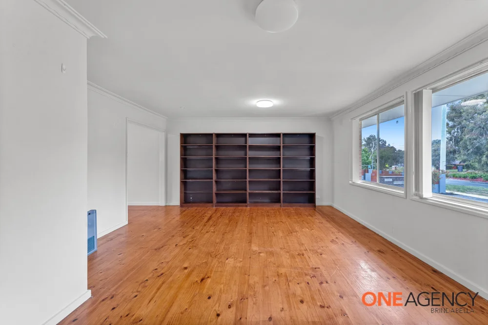 Photo of 16 Hodgson Crescent, Pearce ACT 2607