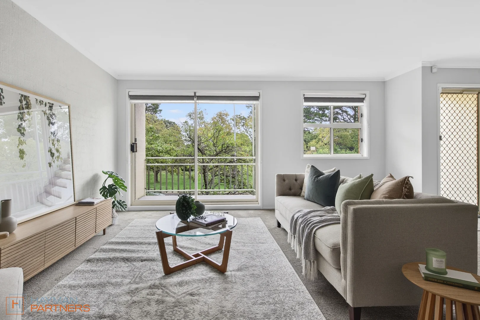 Photo of 14 Bootle Place, Phillip ACT 2606