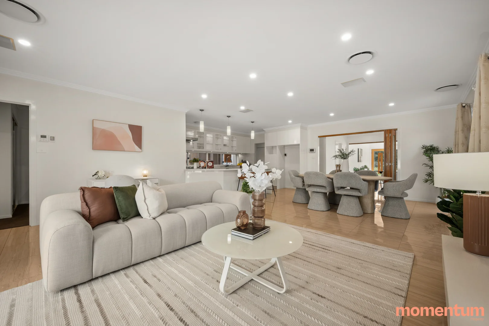 Photo of 16 Ballantyne Crescent, Franklin ACT 2913