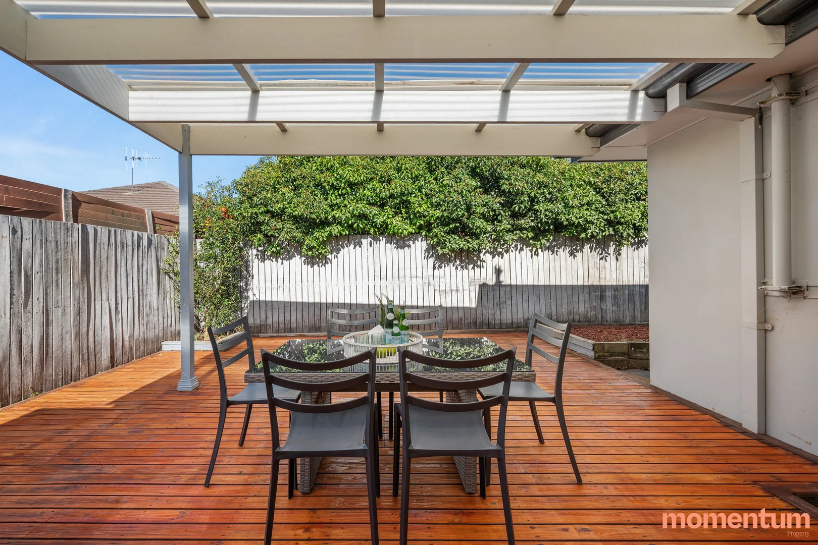 Photo of 16 Ballantyne Crescent, Franklin ACT 2913