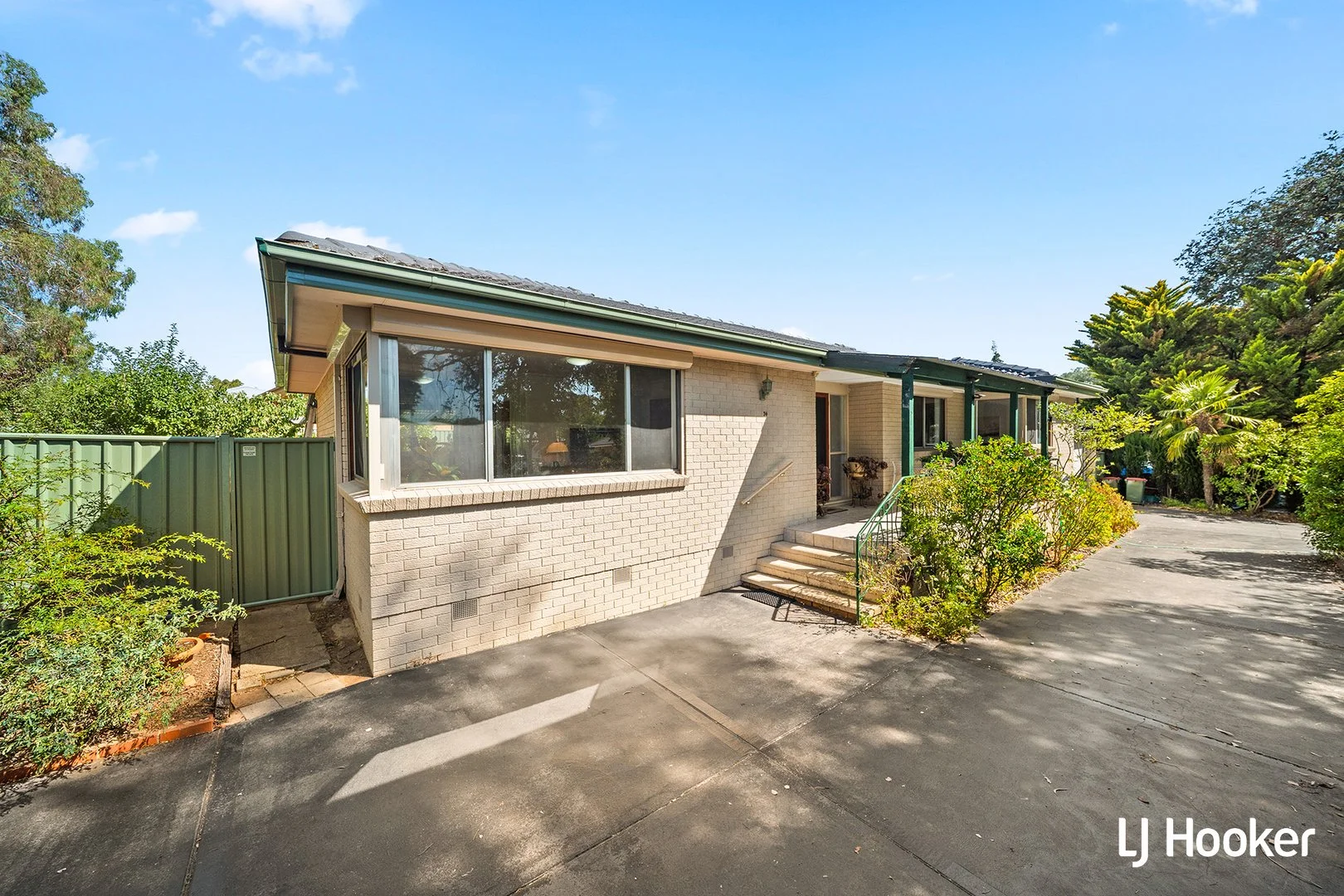 Photo of 24 Fullagar Crescent, Higgins ACT 2615