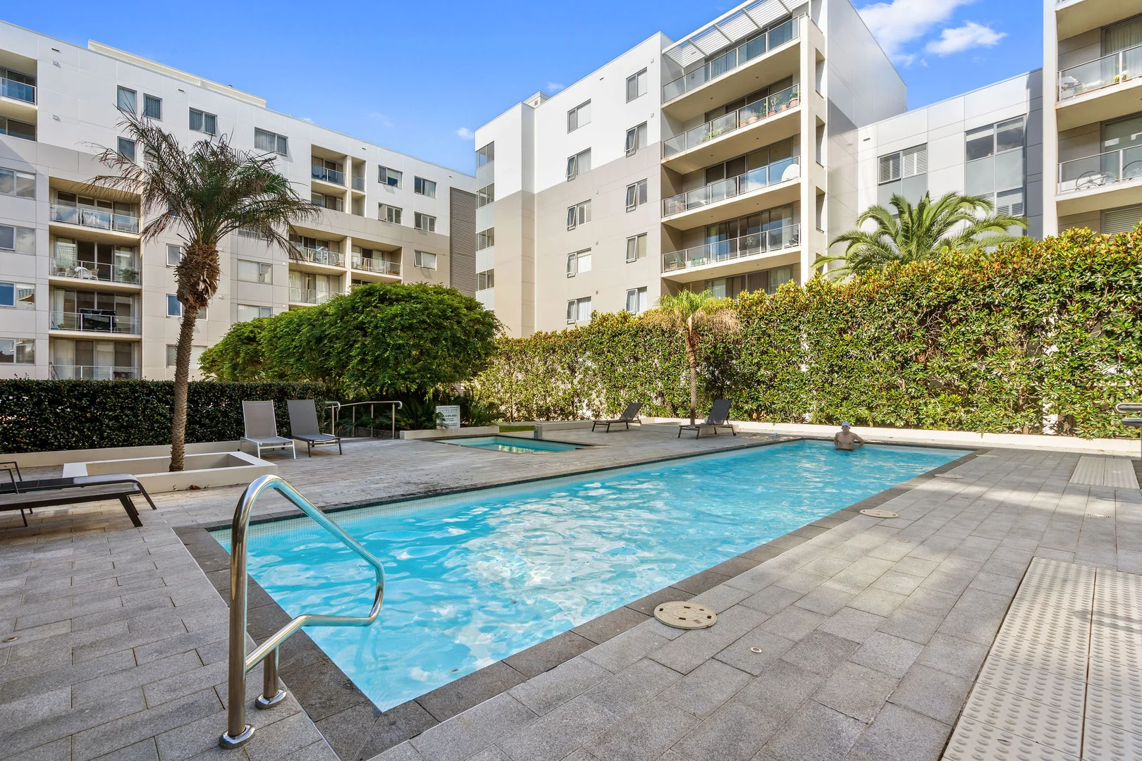 Photo of 183/15 Coranderrk Street, City ACT 2601