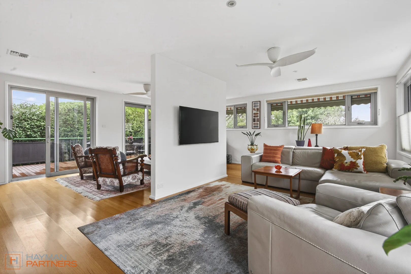 Photo of 10 Henderson Street, Garran ACT 2605