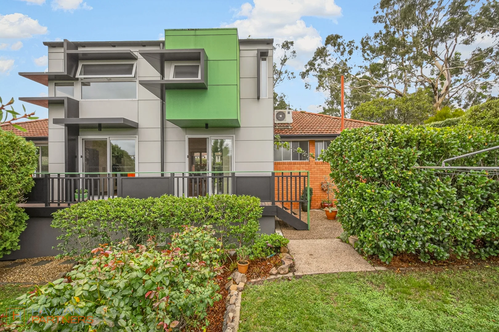 Photo of 10 Henderson Street, Garran ACT 2605