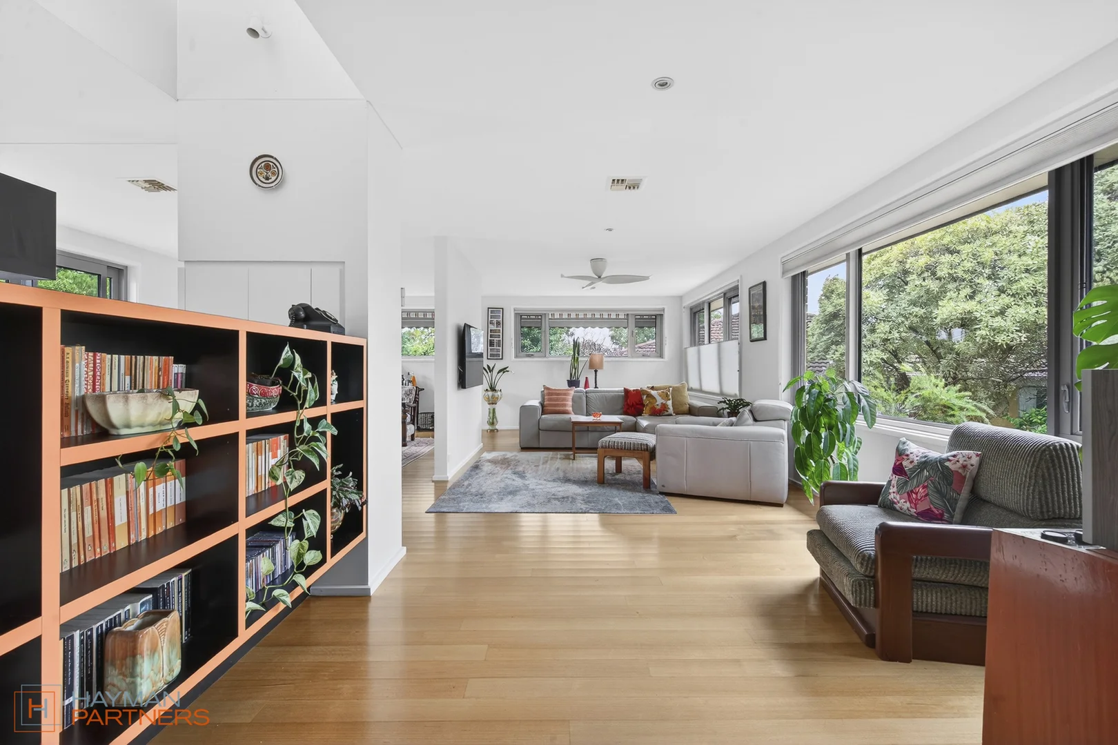 Photo of 10 Henderson Street, Garran ACT 2605