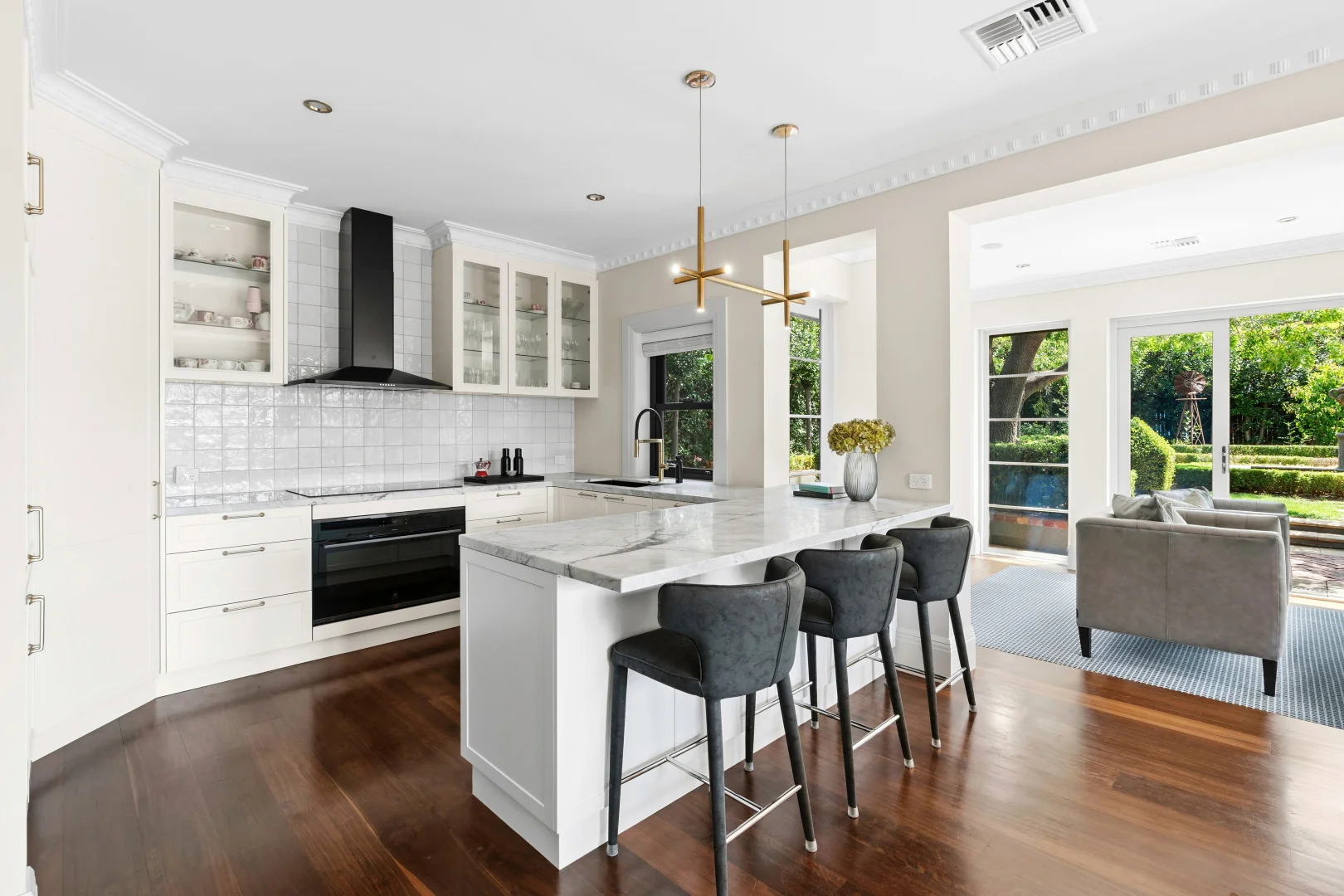 Photo of 49 Flinders Way, Griffith ACT 2603