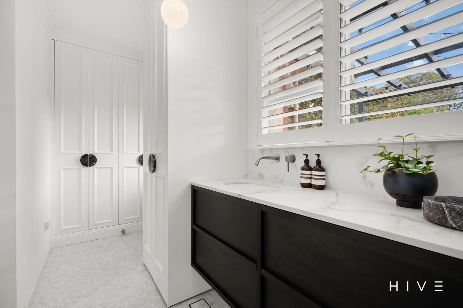 Photo of 27 Chowne Street, Campbell ACT 2612