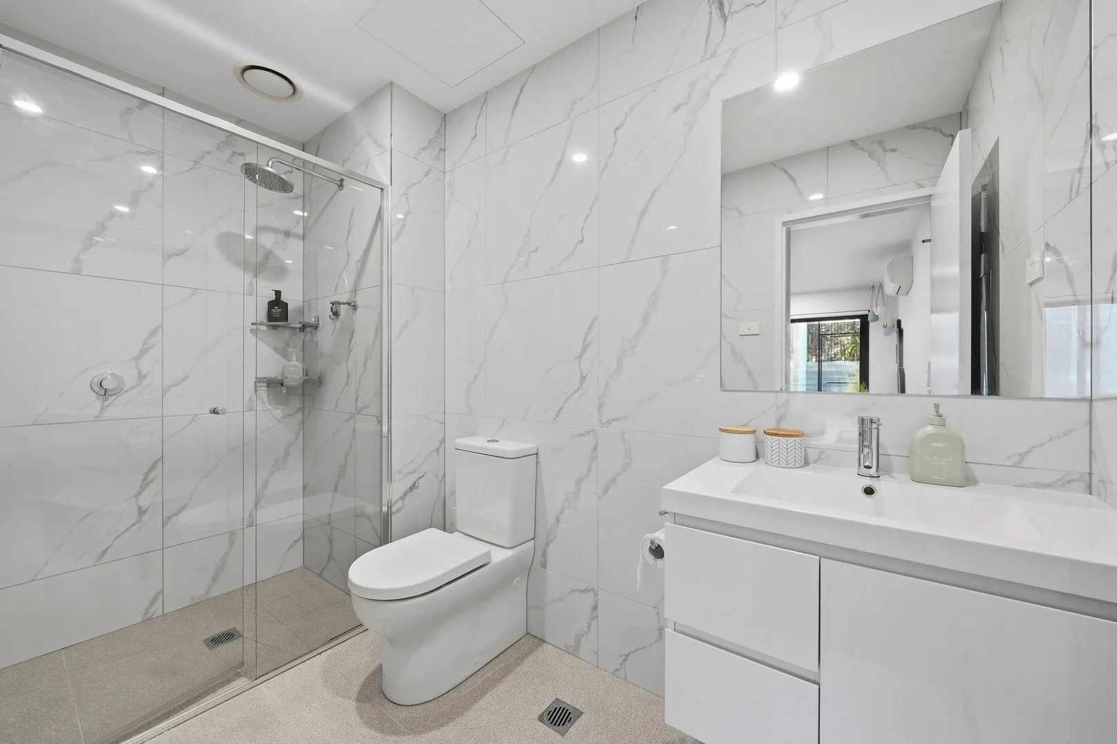 Photo of 11/15 Bowman Street, Macquarie ACT 2614
