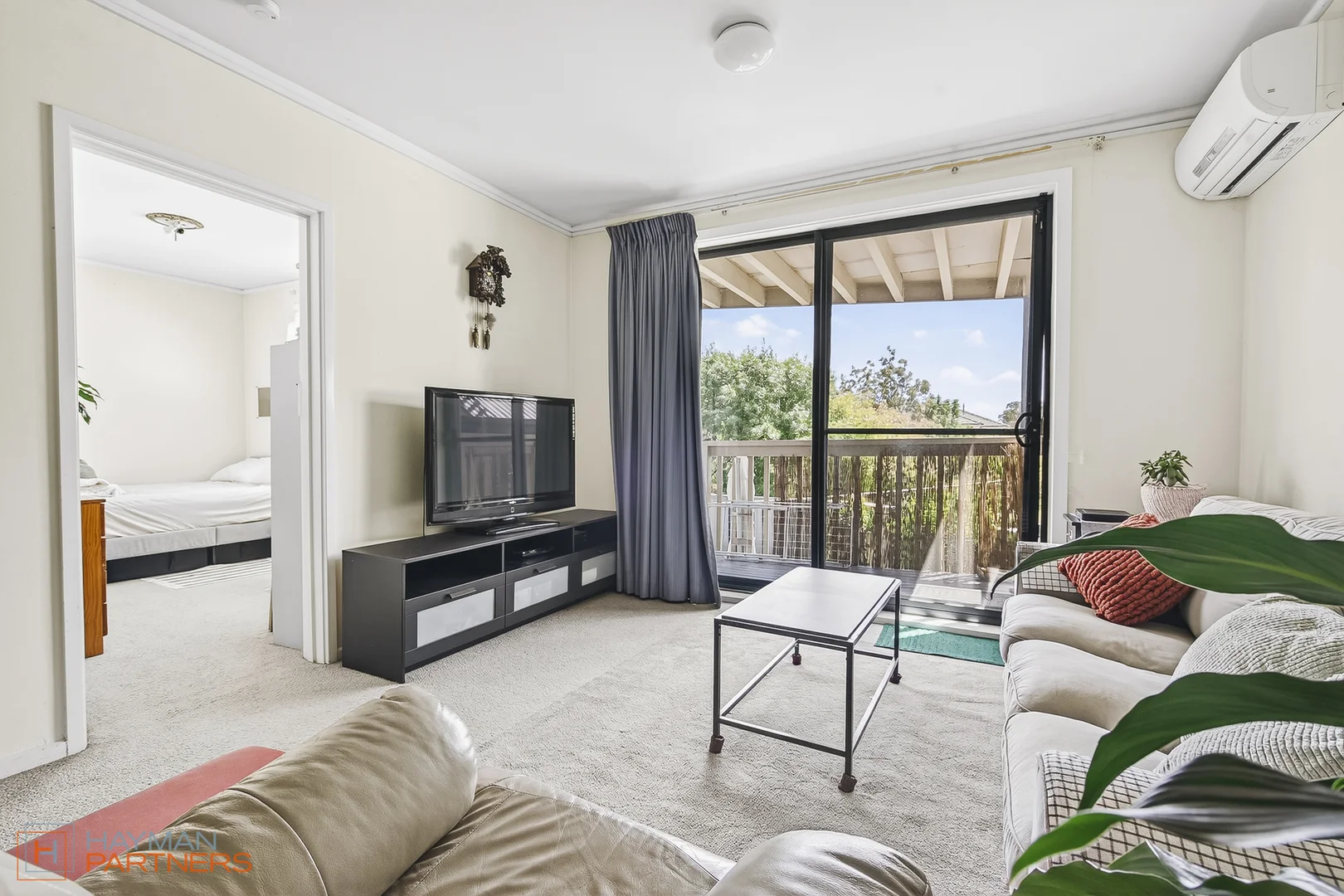 Photo of 2/3 Nuyts Street, Red Hill ACT 2603