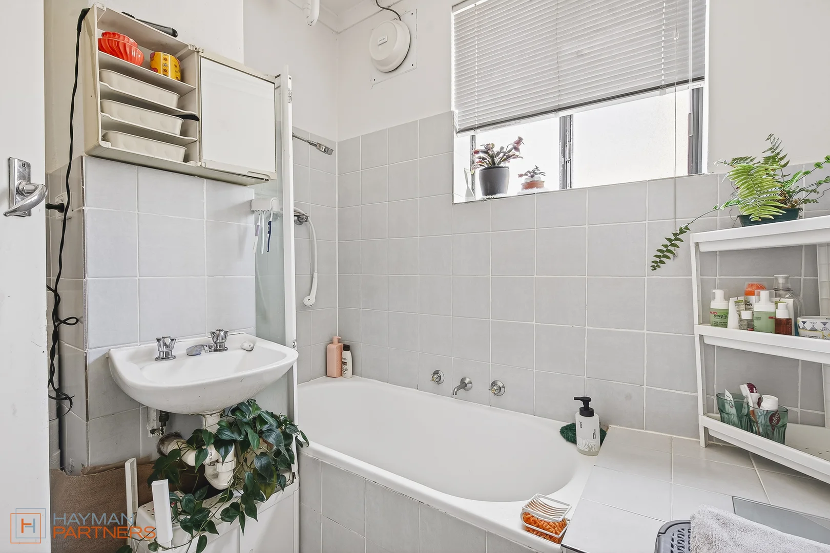 Photo of 2/3 Nuyts Street, Red Hill ACT 2603