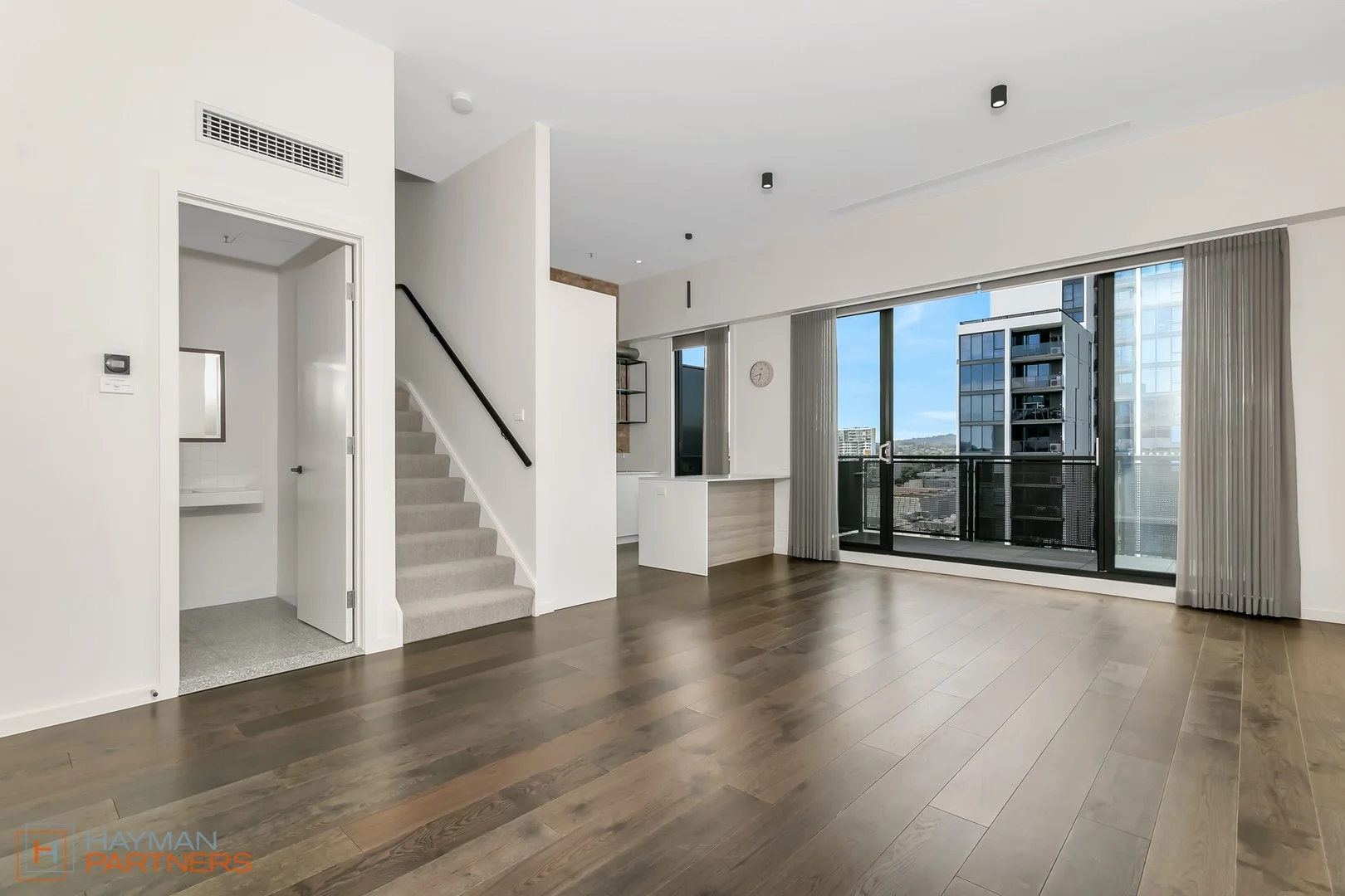 Photo of 811/45 Furzer Street, Phillip ACT 2606