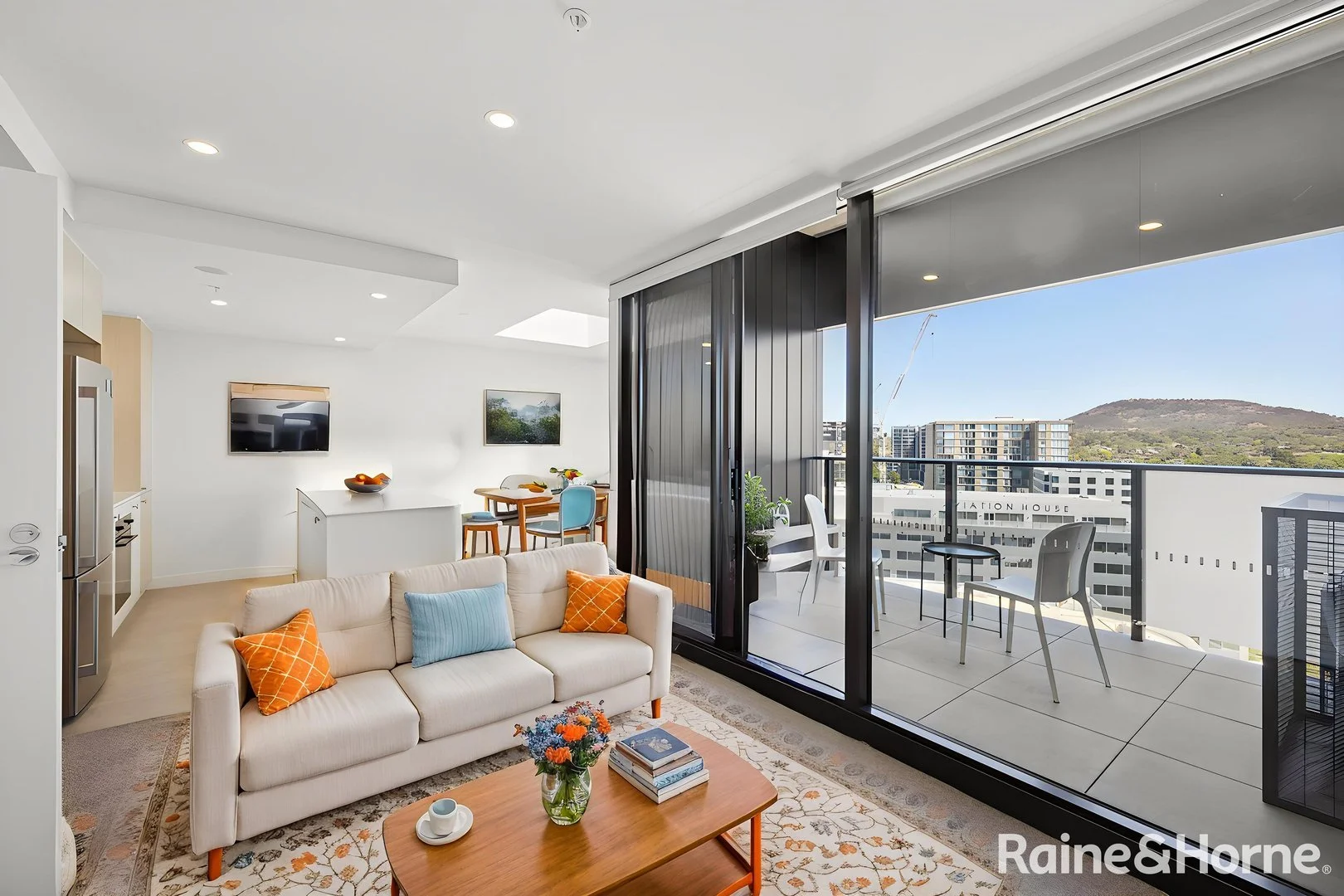 Photo of 1511/6 Furzer street, Phillip ACT 2606