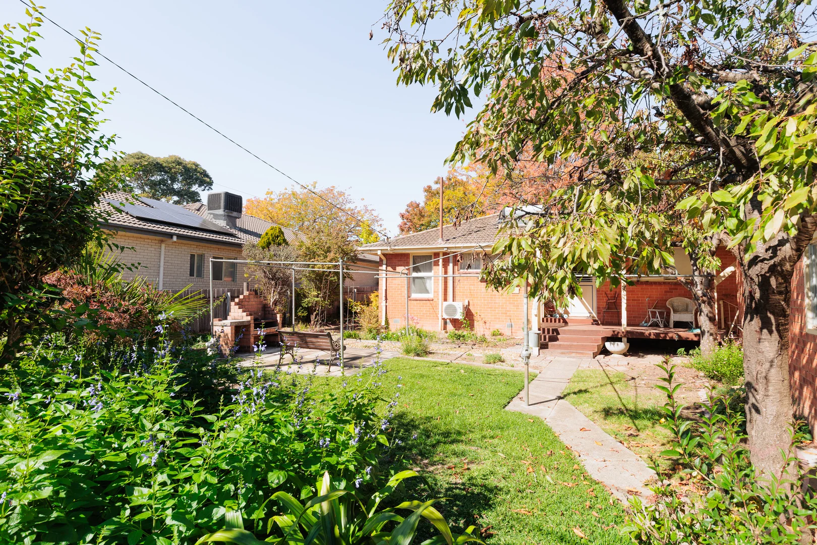 Photo of 16 Ryan Street, Curtin ACT 2605