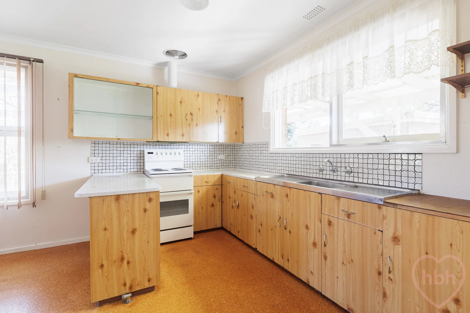 Photo of 16 Ryan Street, Curtin ACT 2605