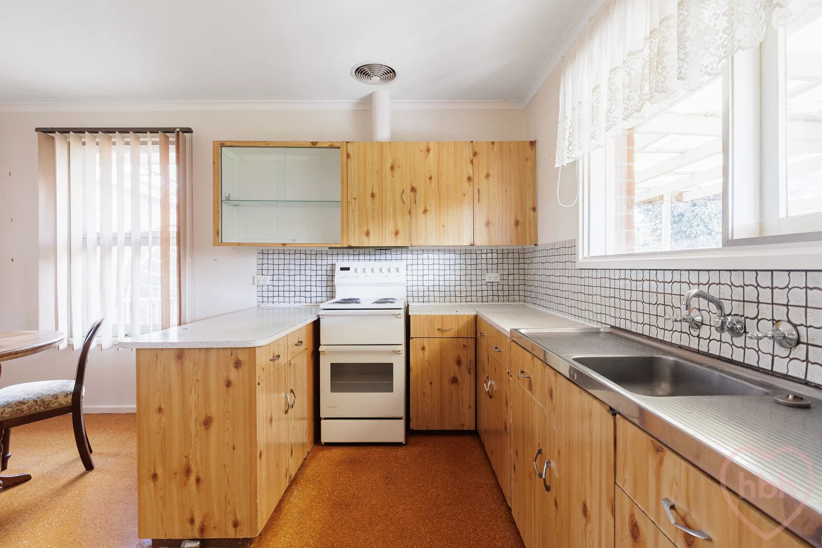 Photo of 16 Ryan Street, Curtin ACT 2605