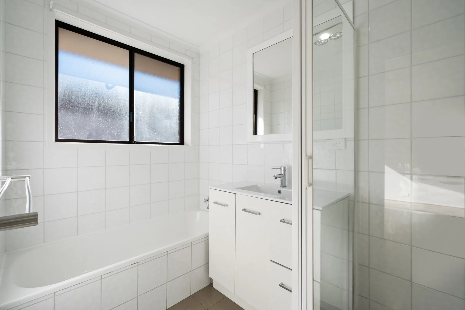 Photo of 18 Clive Steele Avenue, Monash ACT 2904