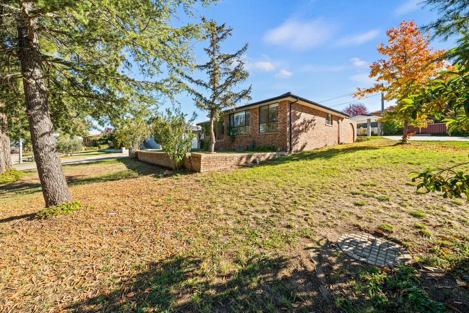 Photo of 18 Clive Steele Avenue, Monash ACT 2904