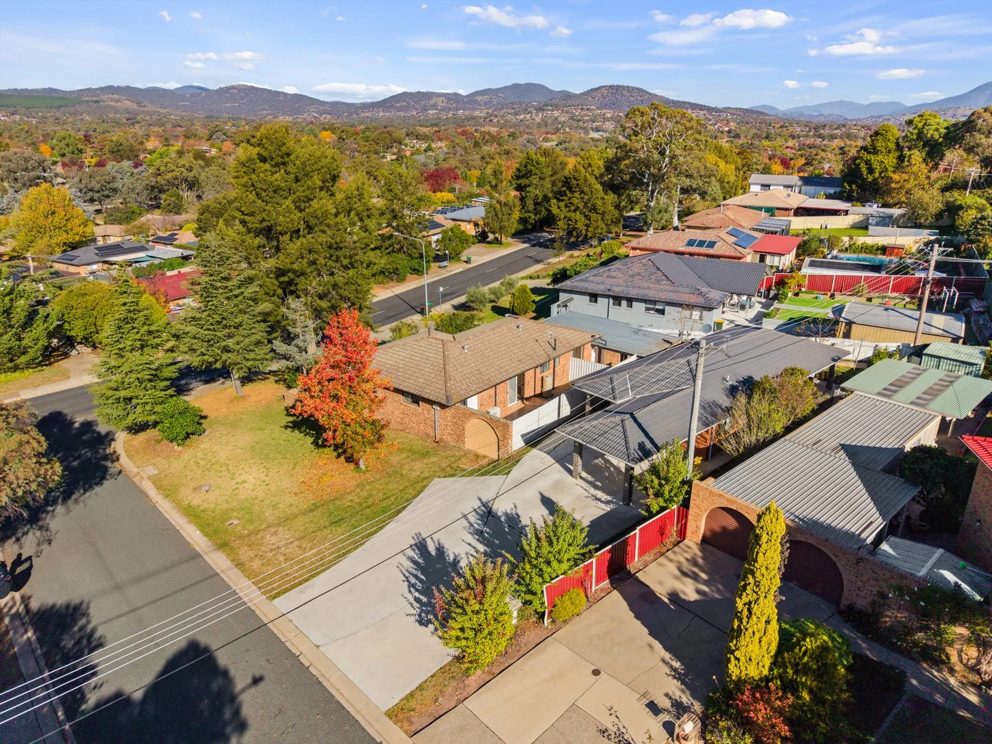 Photo of 18 Clive Steele Avenue, Monash ACT 2904