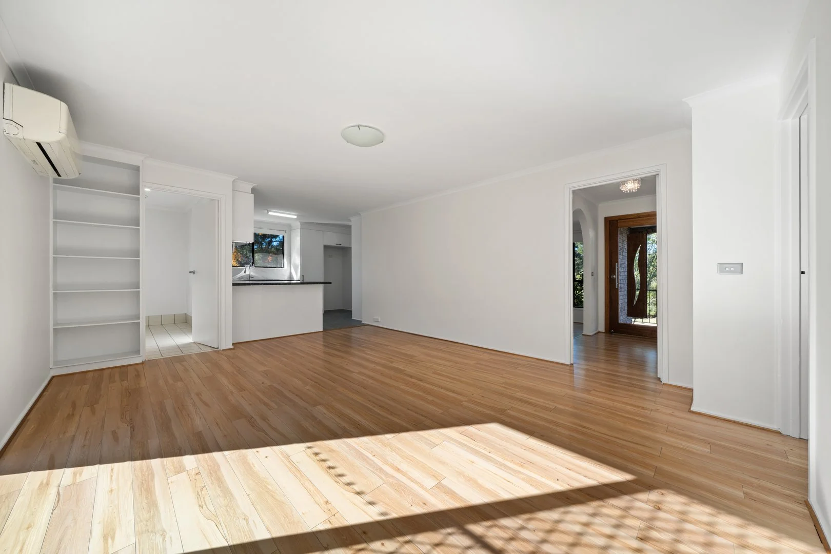 Photo of 18 Clive Steele Avenue, Monash ACT 2904