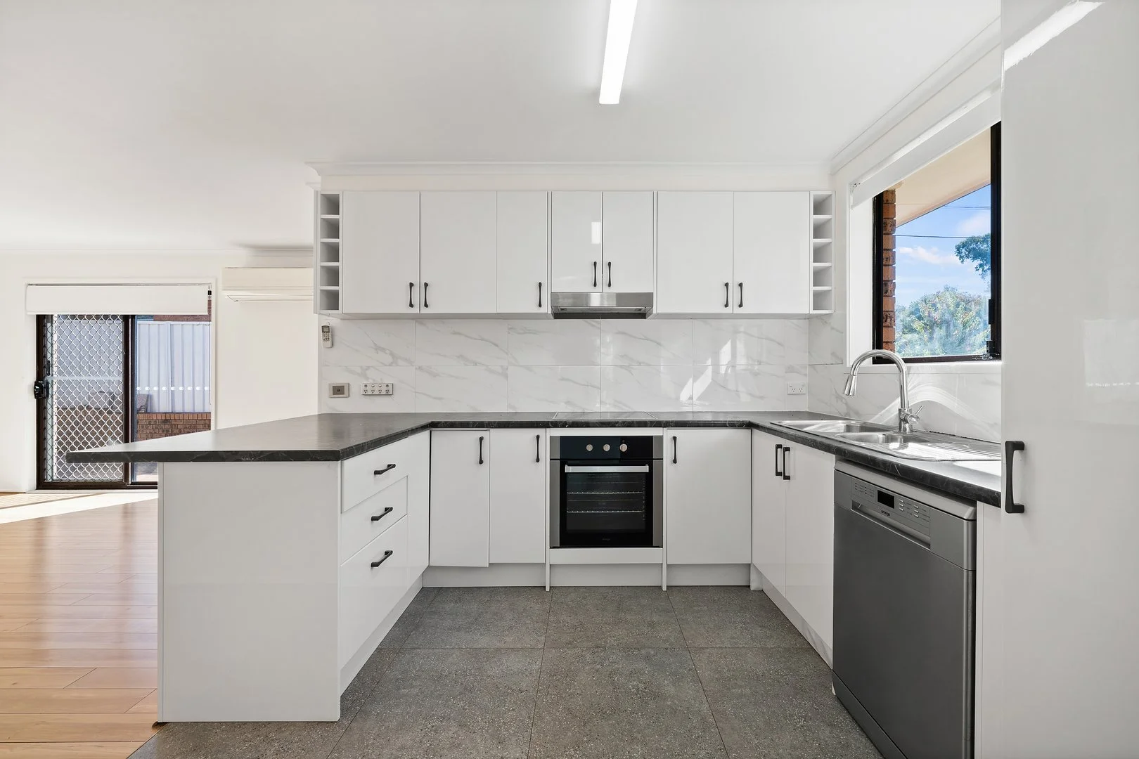 Photo of 18 Clive Steele Avenue, Monash ACT 2904