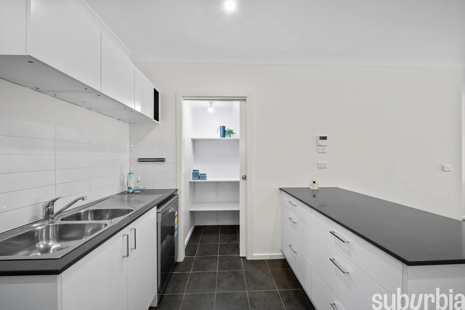 Photo of 2b Avenal Street, Crace ACT 2911
