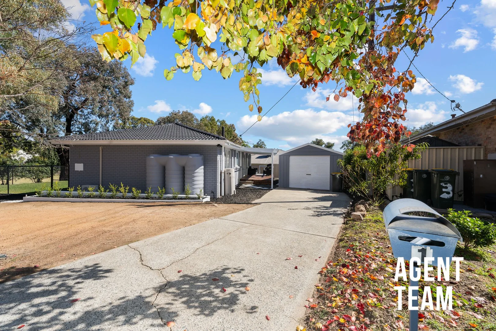 Photo of 1 Spiers Place, Wanniassa ACT 2903