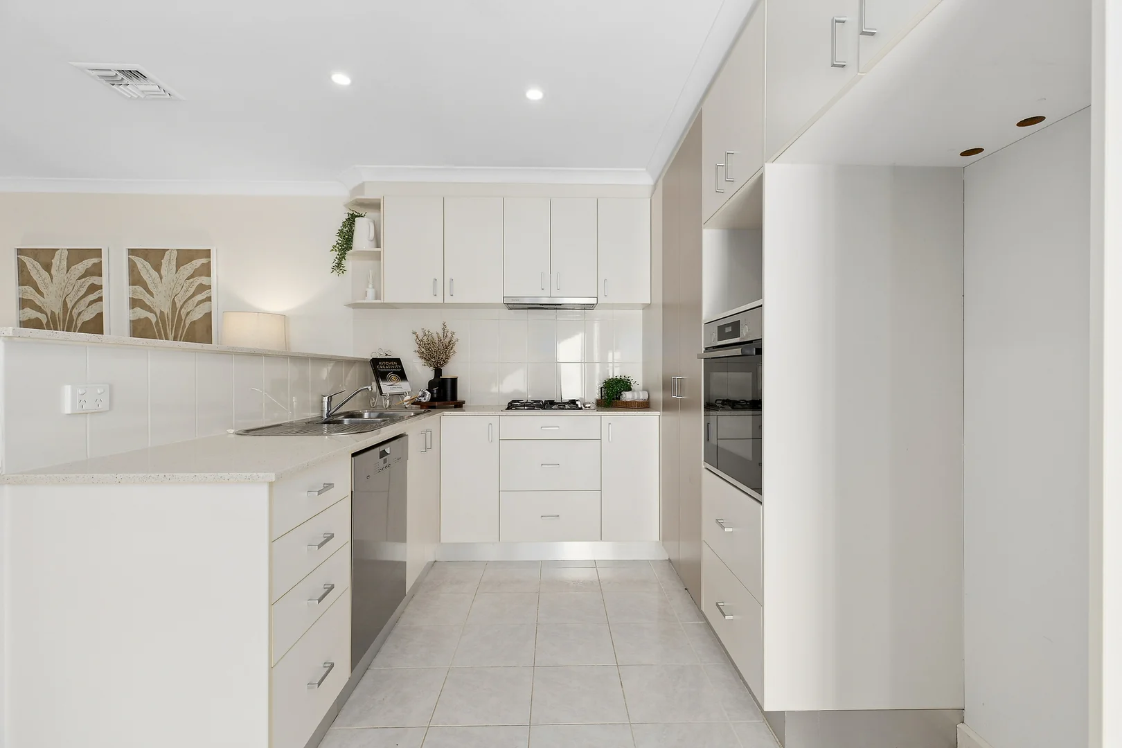 Photo of 39 Moonlight Avenue, Harrison ACT 2914