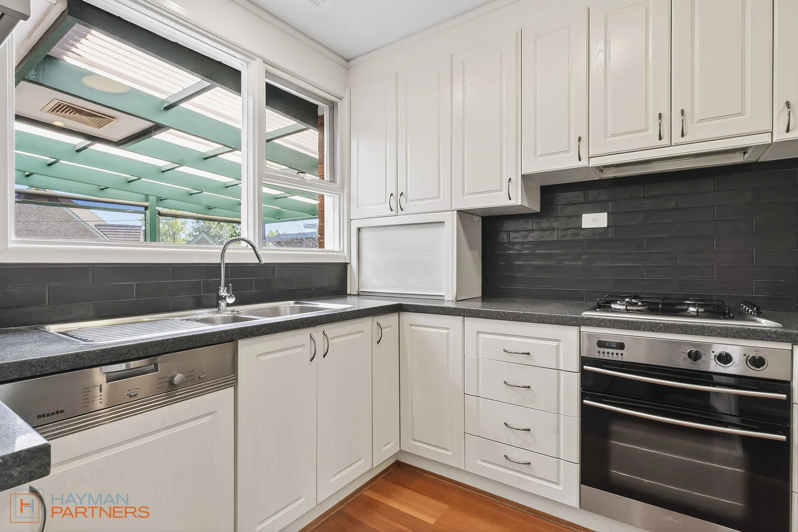 Photo of 39 Bailey Place, Yarralumla ACT 2600