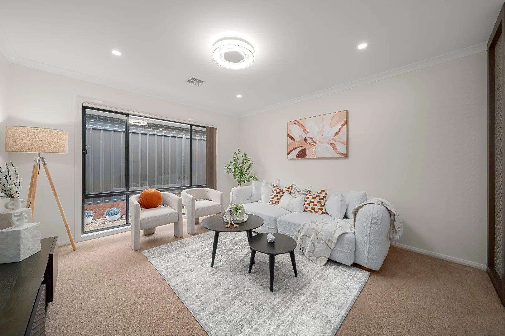 Photo of 5 Lumsdaine Street, Moncrieff ACT 2914