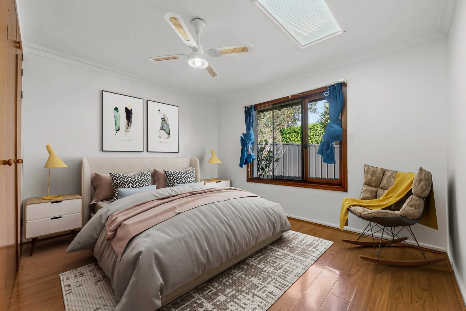 Photo of 21 Belconnen Way, Weetangera ACT 2614