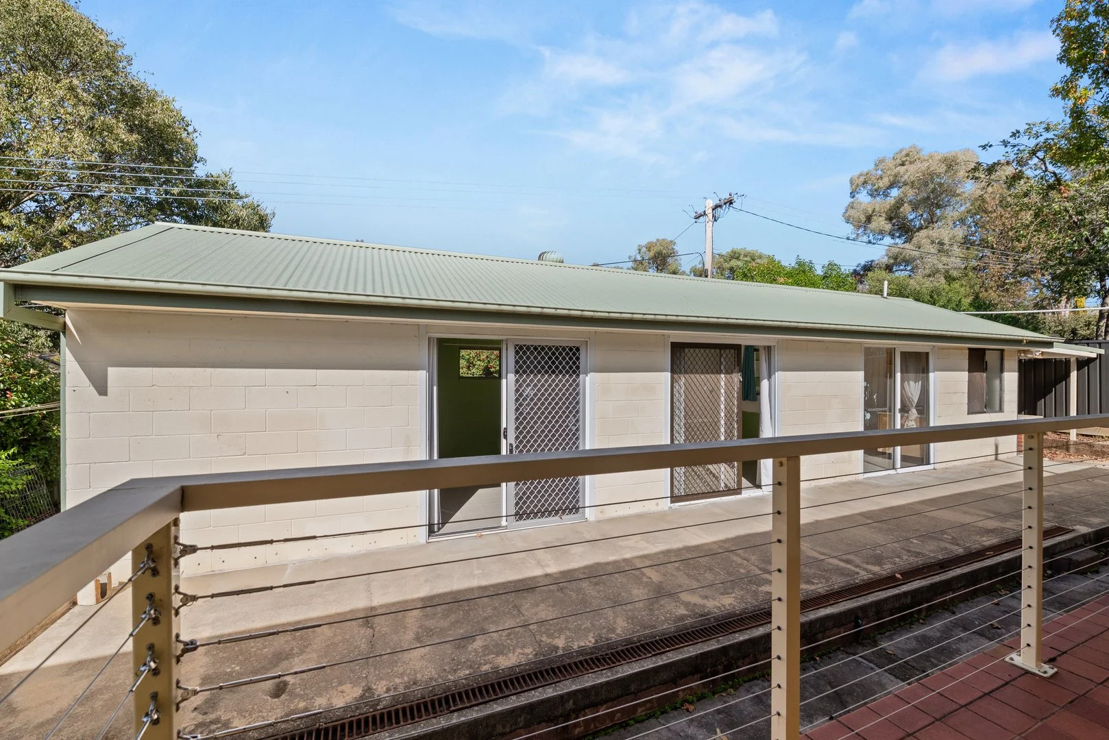 Photo of 21 Belconnen Way, Weetangera ACT 2614