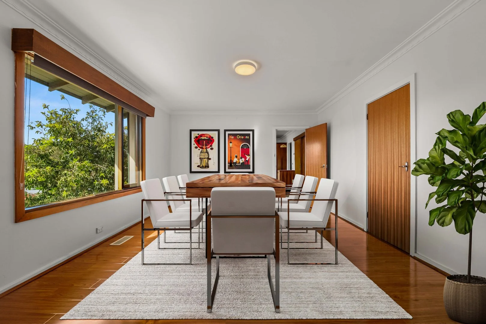Photo of 21 Belconnen Way, Weetangera ACT 2614
