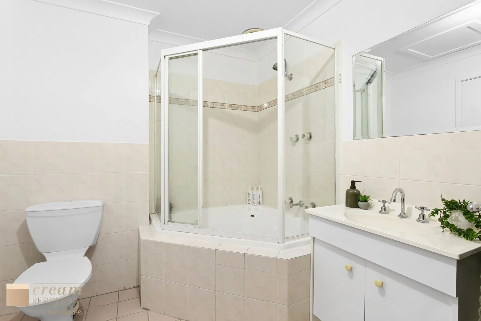 Photo of 49 Dover Court, Phillip ACT 2606