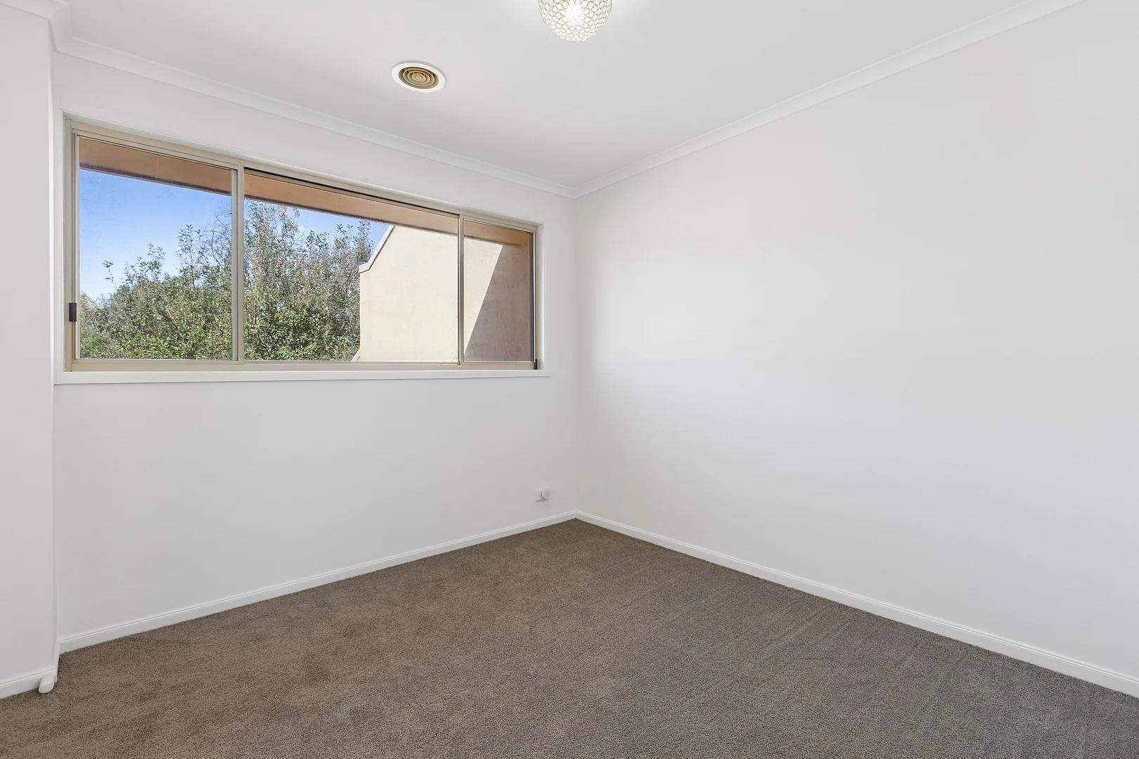 Photo of 5/10 Federal Highway, Watson ACT 2602