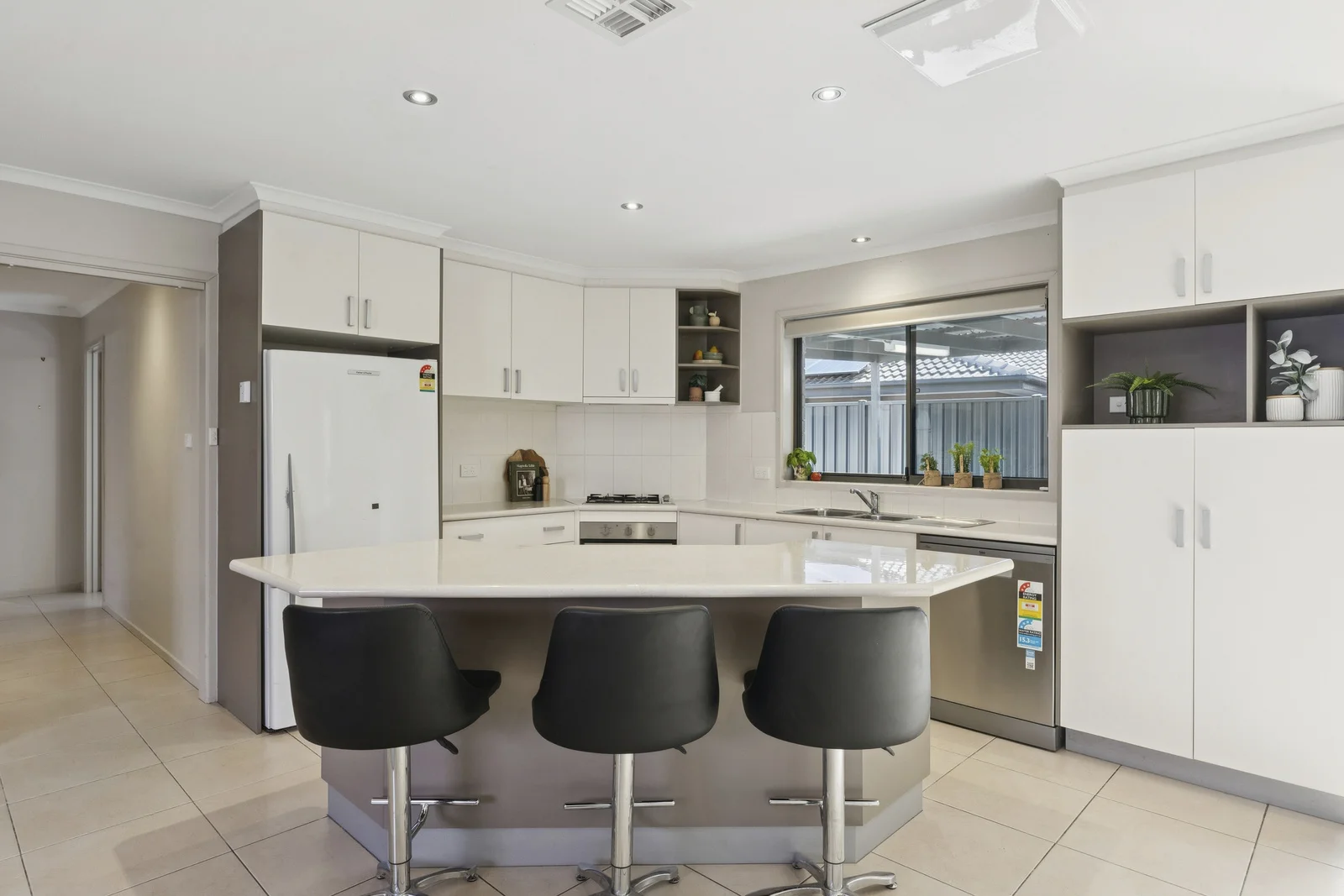 Photo of 11 Anchorage Street, Harrison ACT 2914