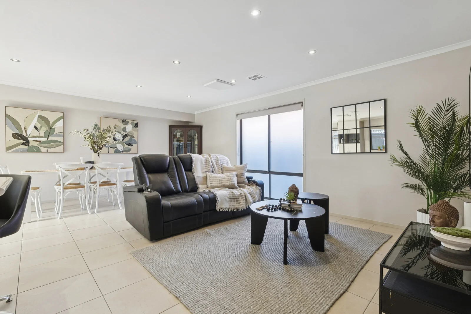 Photo of 11 Anchorage Street, Harrison ACT 2914
